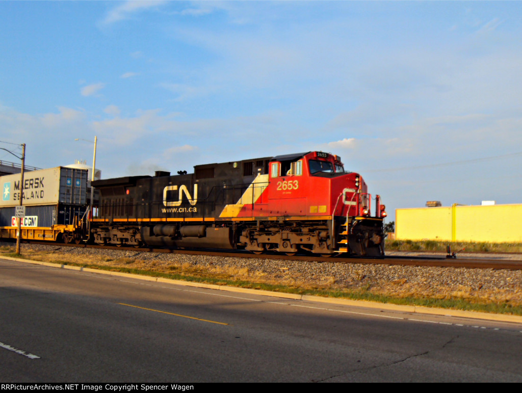 CN 2653